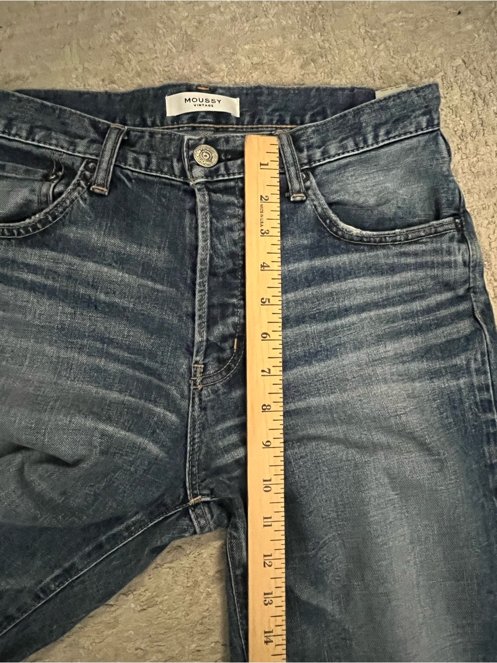 Moussy Classic Wide-Leg Blue Jeans fits more like a size 26/27 - Picture 9 of 12